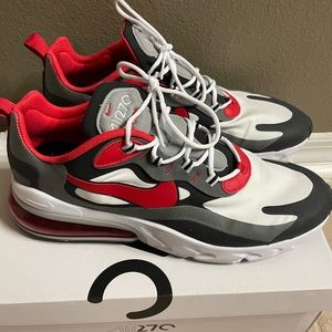 Men’s NIKE AirMax 270 React - size 12